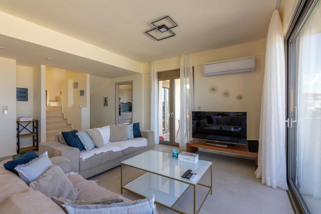 3 Bedroom Villa With Stunning Sea View & Private Parking Elia  Exterior foto